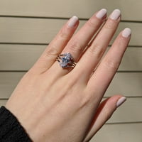 Svadbeni set od tri prstena u srebrnoj boji s dva vjenčana prstena s tri kamena i dvije odgovarajuće vrpce u boji