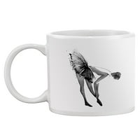 Ručno crtana balerina. Šalica unisex -a -imeage by thutterstock